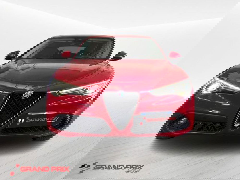 Alfa Romeo Stelvio usata a Bologna (3)