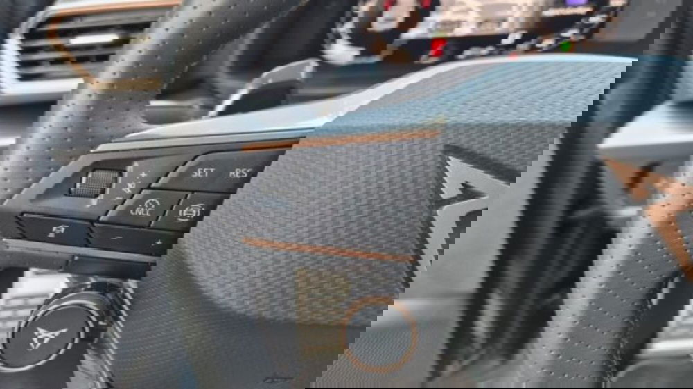 Cupra Formentor usata a Bologna (15)