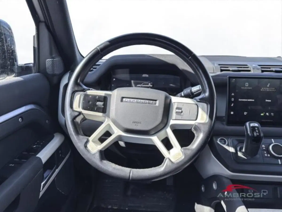 Land Rover Defender usata a Perugia (10)