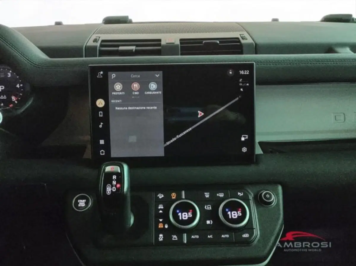 Land Rover Defender usata a Perugia (15)