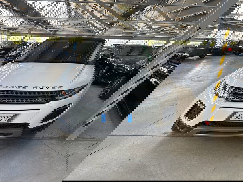 Jaguar XJ nuova a Torino