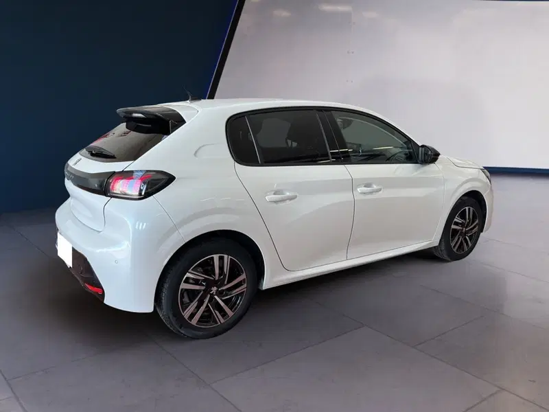 Peugeot 208 usata a Torino (4)