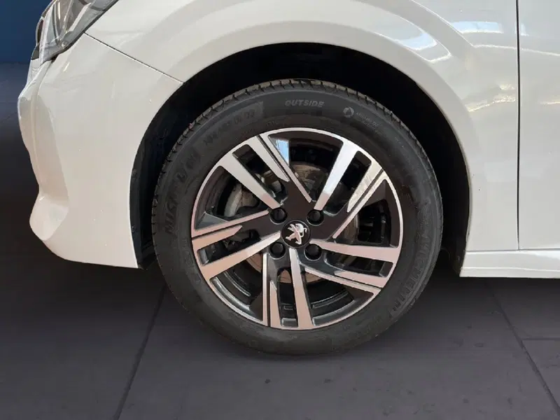 Peugeot 208 usata a Torino (8)