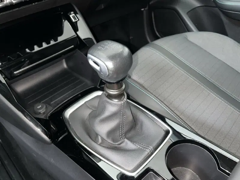 Peugeot 208 usata a Torino (13)