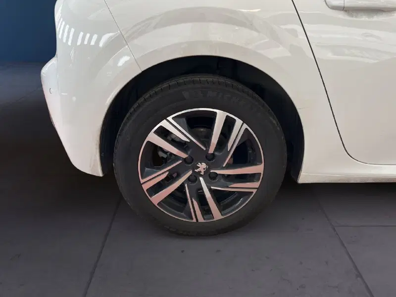 Peugeot 208 usata a Torino (7)