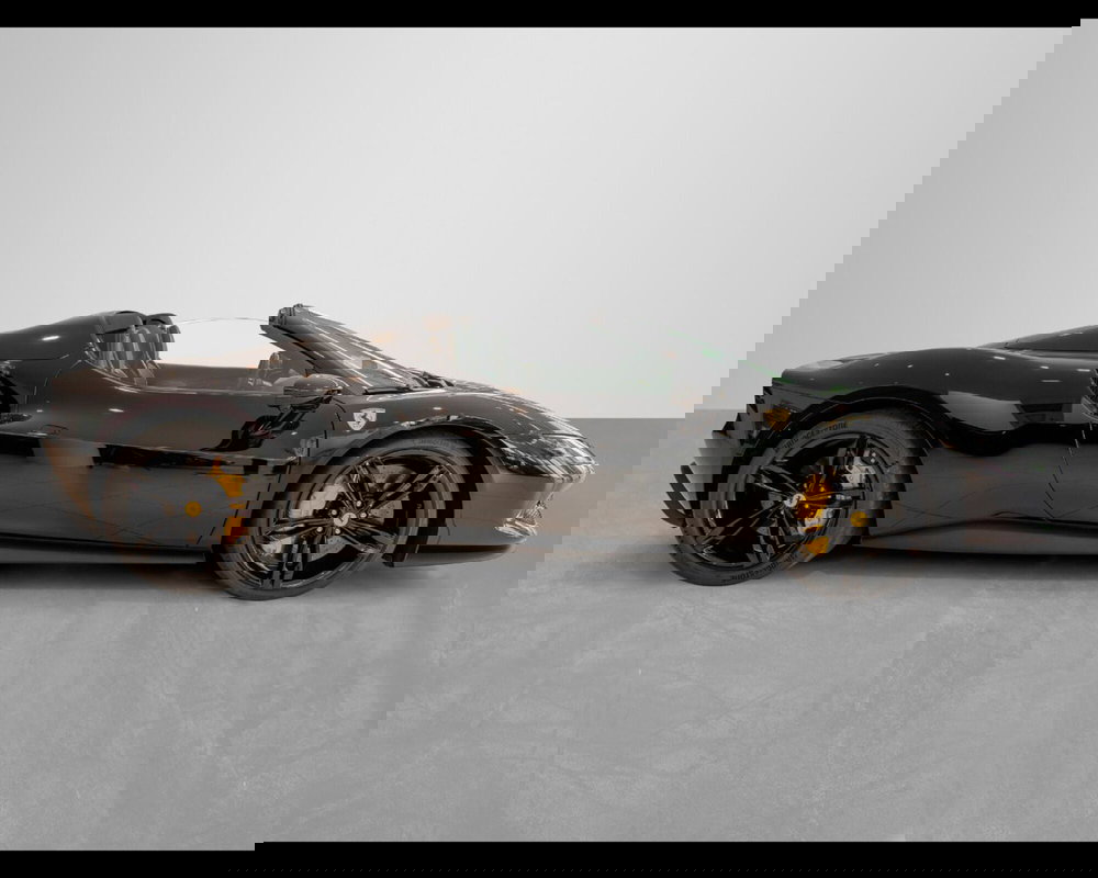 Ferrari 296 Spider usata a Padova (10)