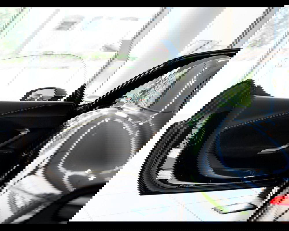 Ferrari 296 Spider usata a Padova (14)