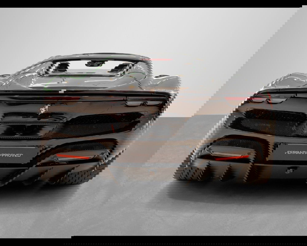 Ferrari 296 Spider usata a Padova (4)