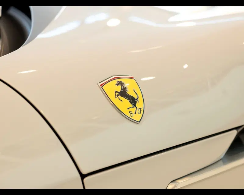 Ferrari 12Cilindri Coupé usata a Padova (14)