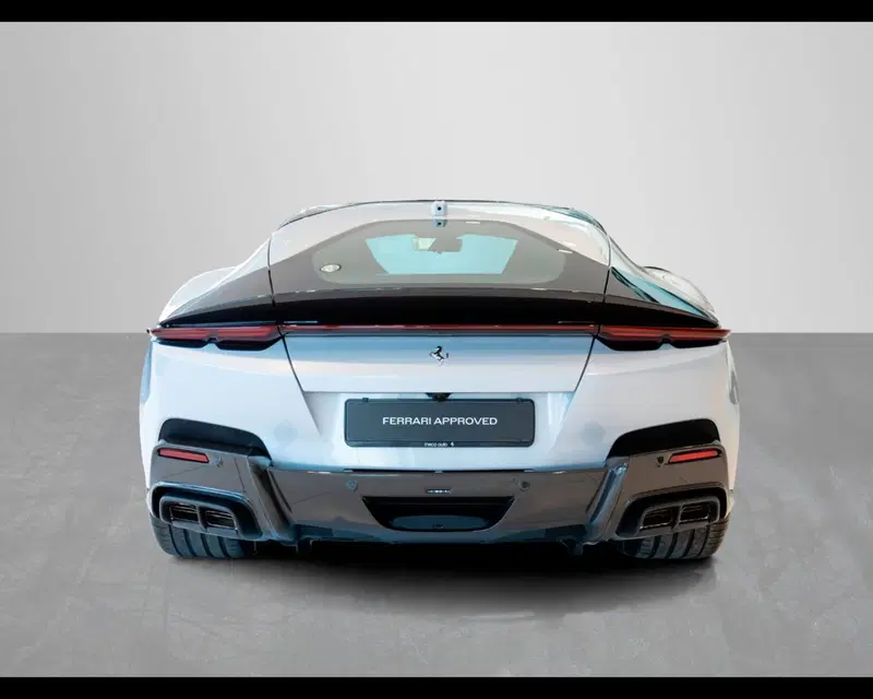Ferrari 12Cilindri Coupé usata a Padova (4)