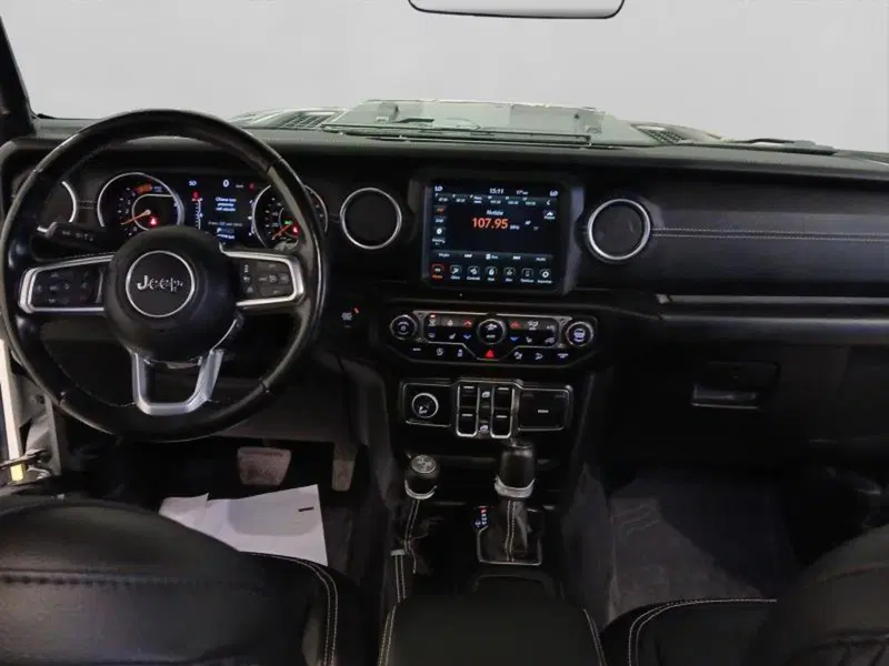 Jeep Wrangler Unlimited usata a Genova (11)