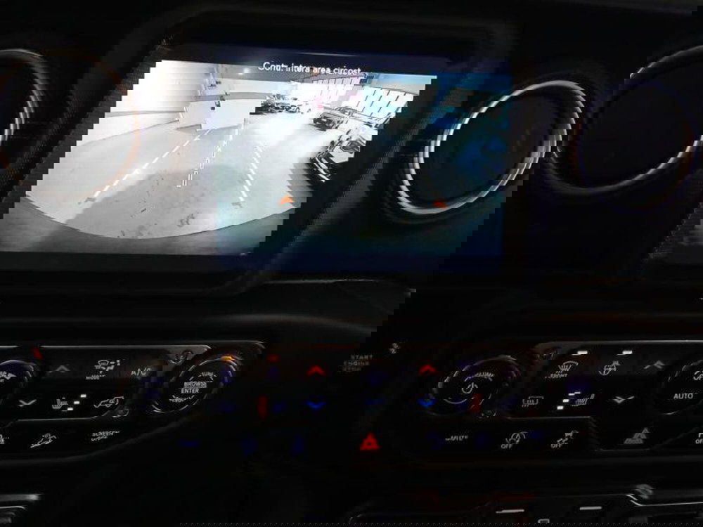 Jeep Wrangler Unlimited usata a Genova (16)