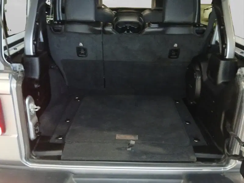 Jeep Wrangler Unlimited usata a Genova (17)