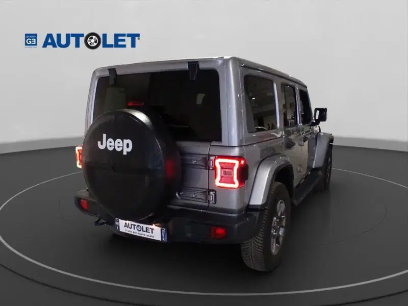 Jeep Wrangler Unlimited usata a Genova (7)