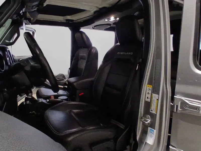 Jeep Wrangler Unlimited usata a Genova (9)