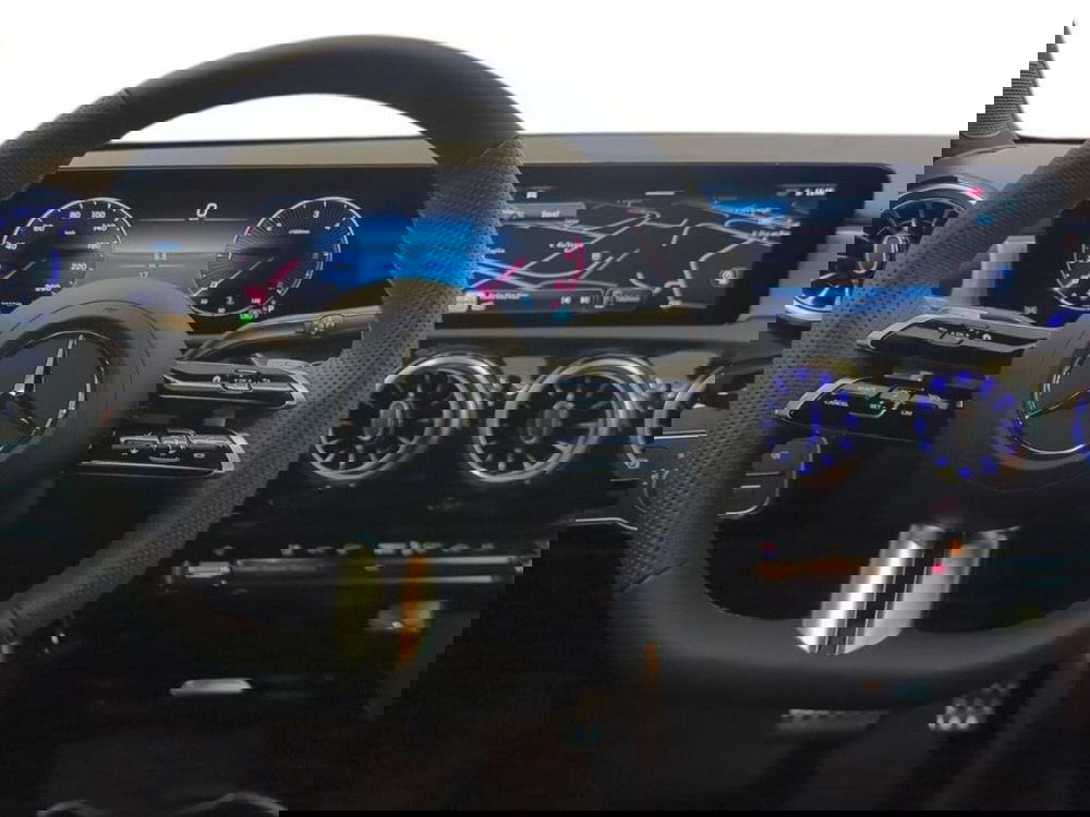 Mercedes-Benz Classe A Sedan nuova a Rimini (11)