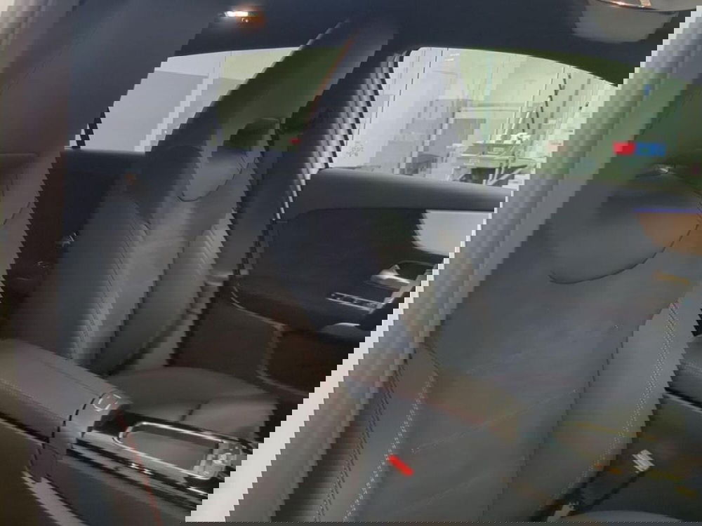 Mercedes-Benz Classe A Sedan nuova a Rimini (14)