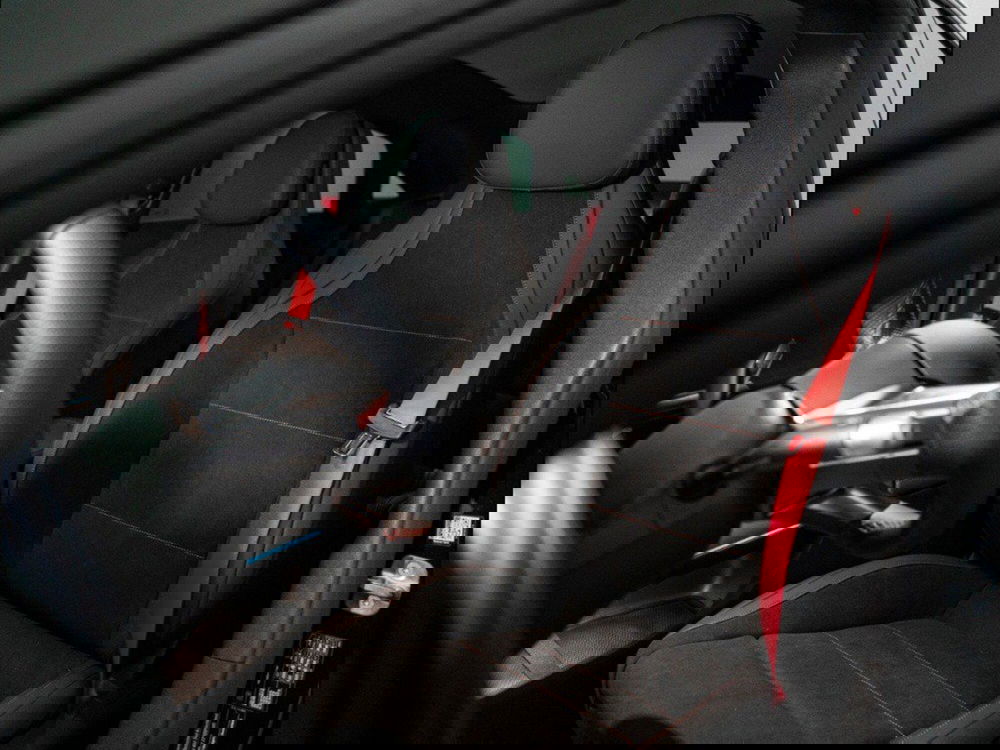 Mercedes-Benz CLA EQ nuova a Macerata (11)