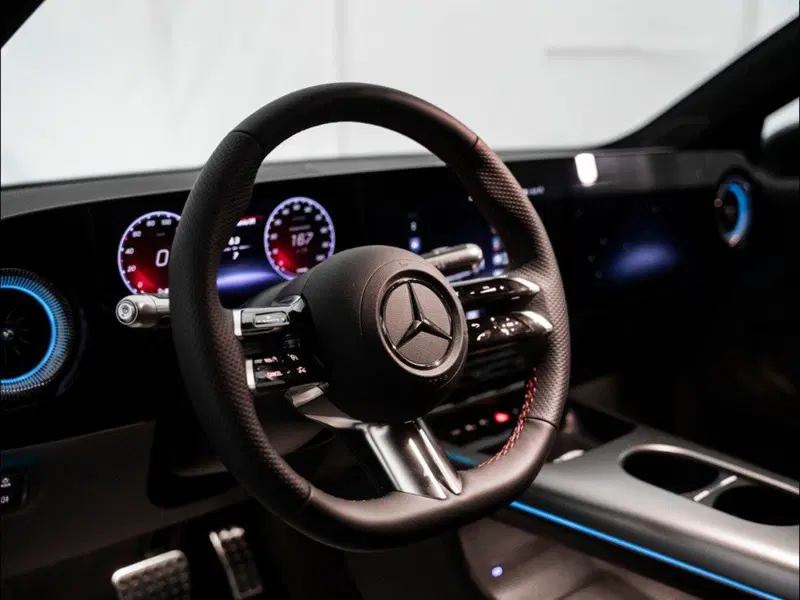 Mercedes-Benz CLA EQ nuova a Macerata (13)