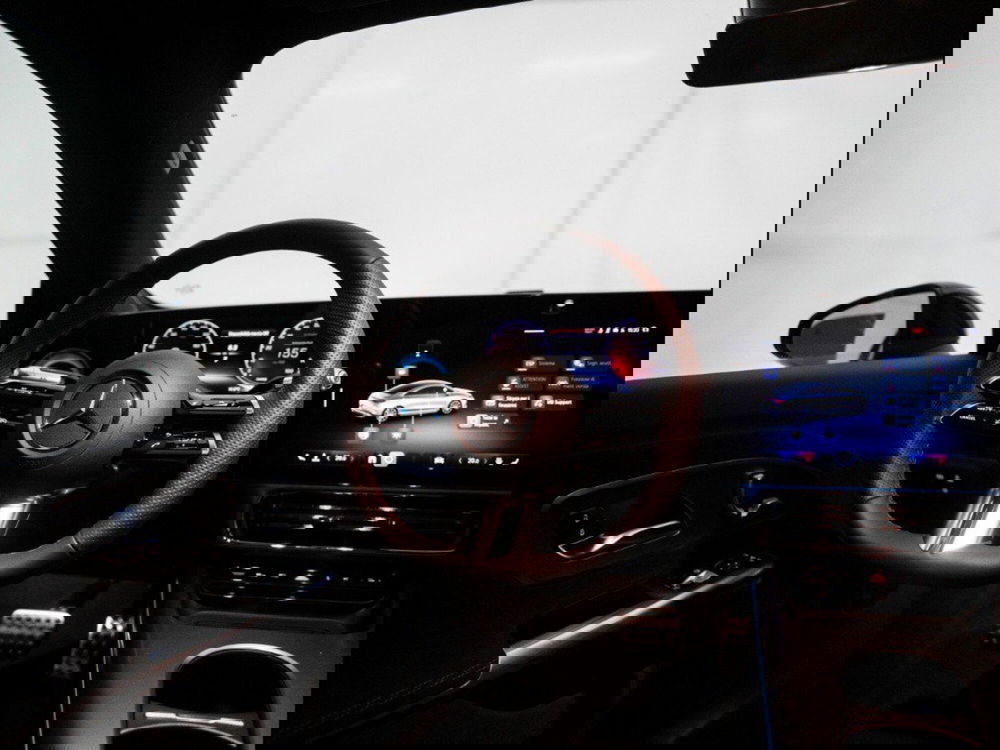 Mercedes-Benz CLA EQ nuova a Macerata (15)