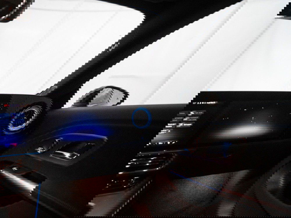 Mercedes-Benz CLA EQ nuova a Macerata (16)