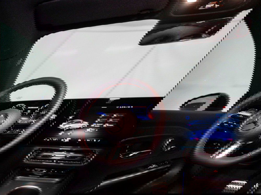 Mercedes-Benz CLA EQ nuova a Macerata (17)