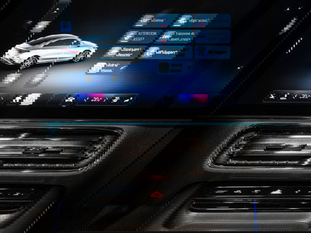 Mercedes-Benz CLA EQ nuova a Macerata (18)