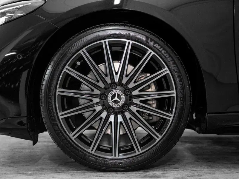 Mercedes-Benz CLA EQ nuova a Macerata (7)