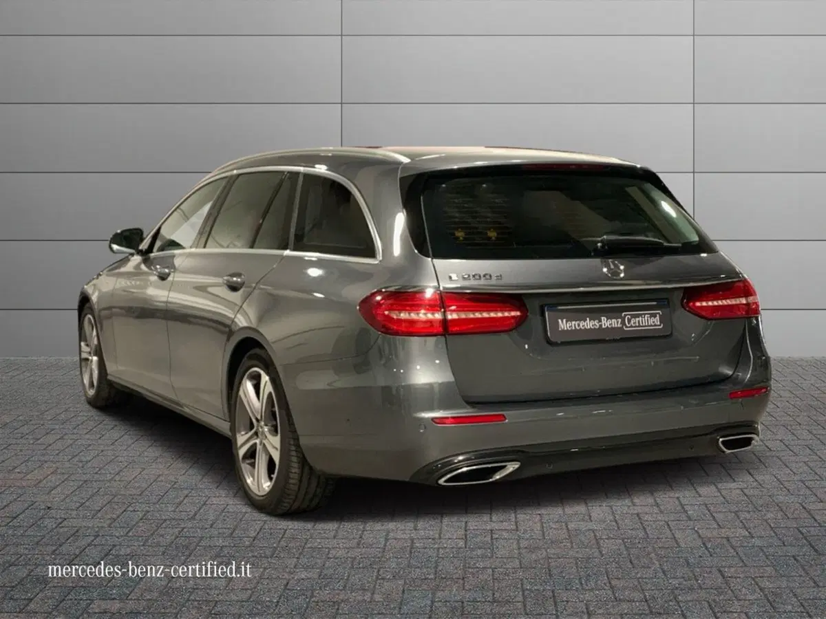 Mercedes-Benz Classe E Station Wagon usata a Ancona (3)
