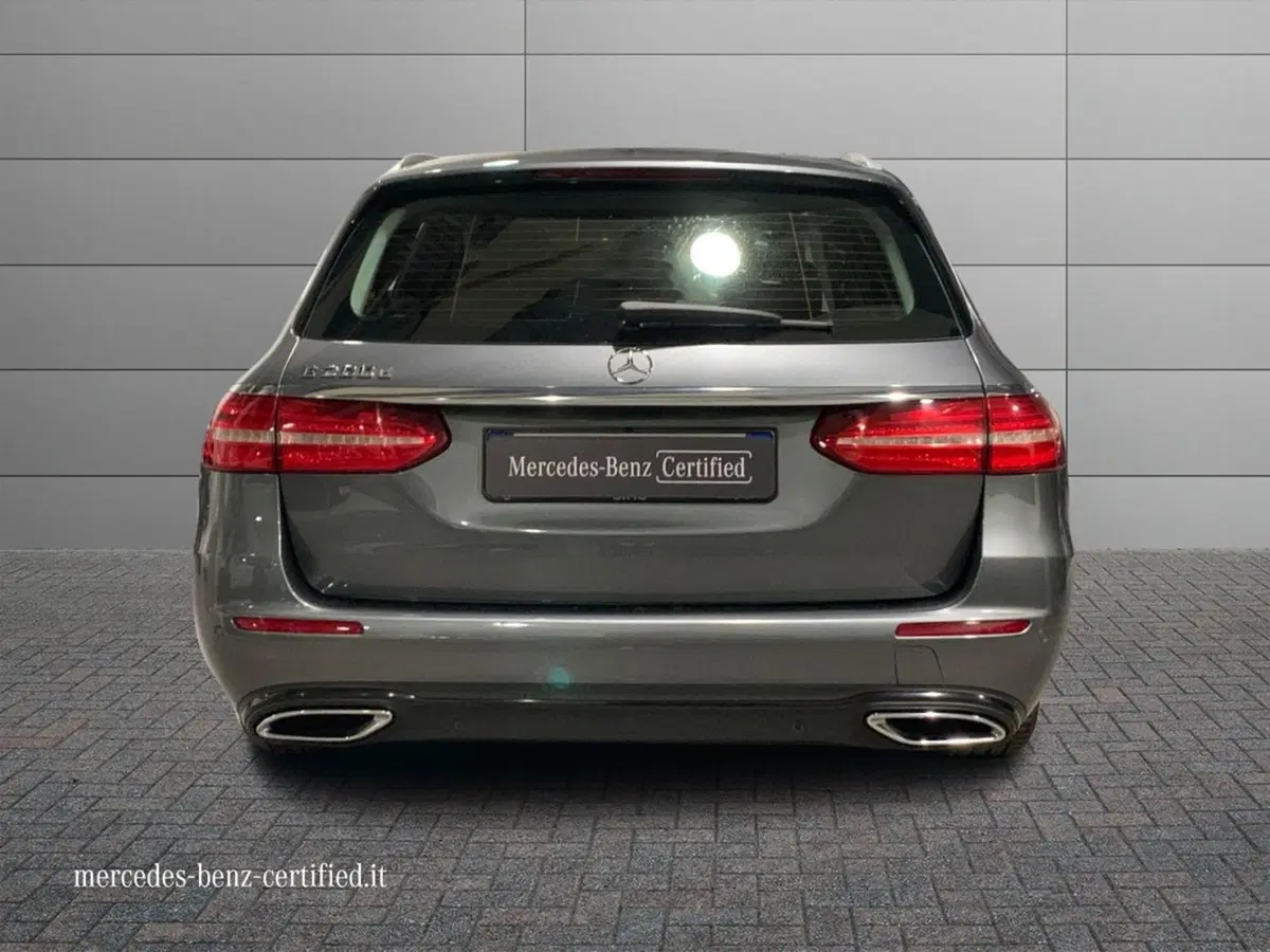 Mercedes-Benz Classe E Station Wagon usata a Ancona (4)