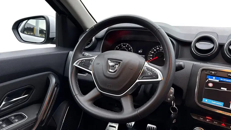 Dacia Duster usata a Treviso (7)