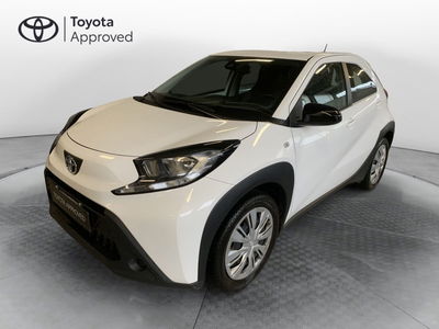 Toyota Aygo X 1.0 Active 72cv del 2023 usata a Curno