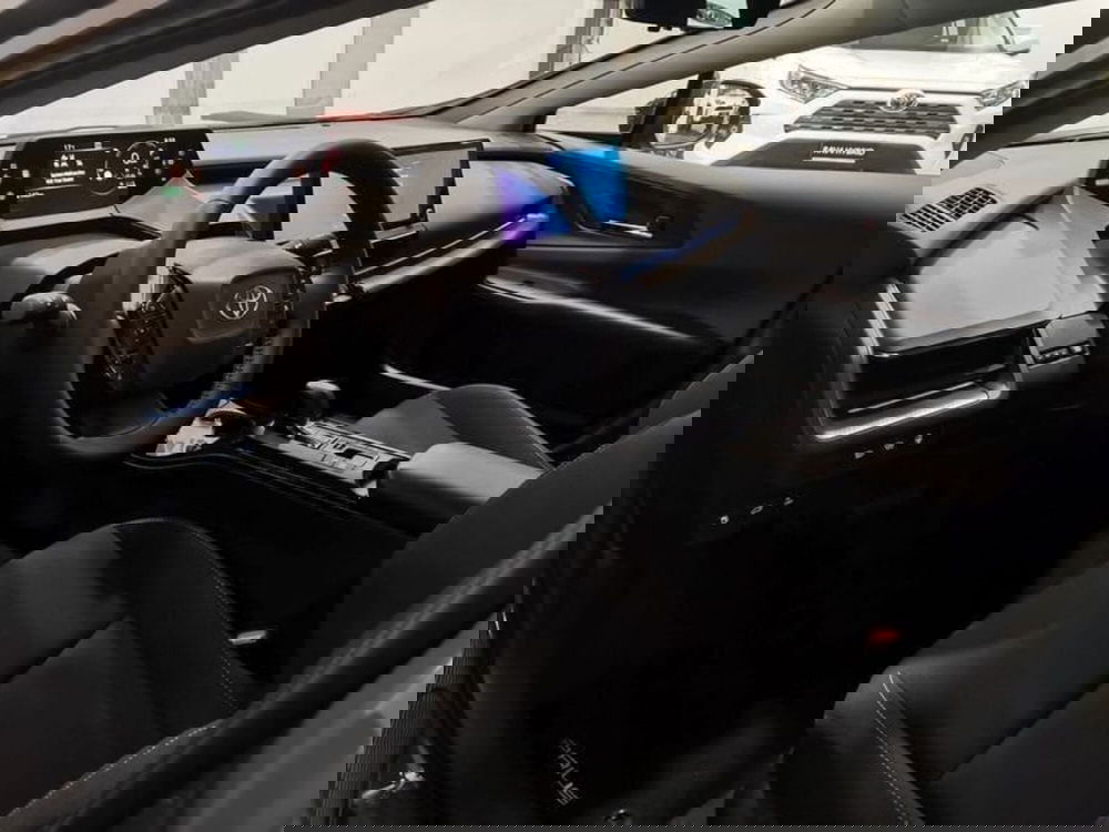 Toyota Prius nuova a Bergamo (6)