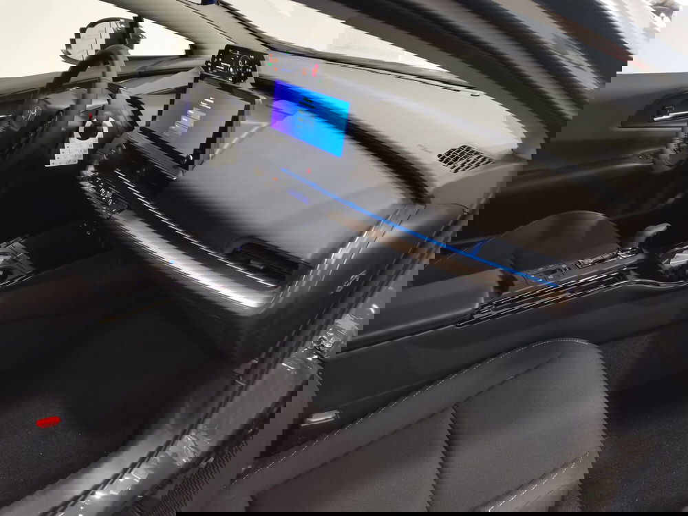 Toyota Prius nuova a Bergamo (10)