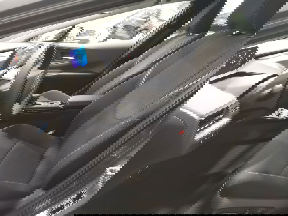 Toyota Prius nuova a Bergamo (6)