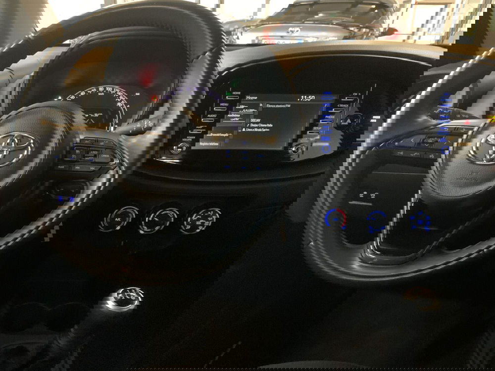 Toyota Aygo X usata a Bergamo (11)