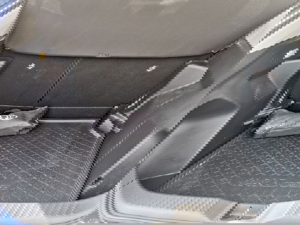 Toyota Yaris Cross usata a Bergamo (11)