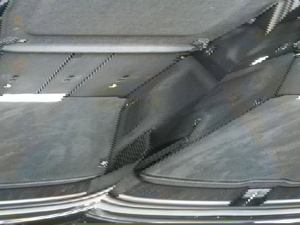 Mercedes-Benz GLA SUV usata a Rimini (10)