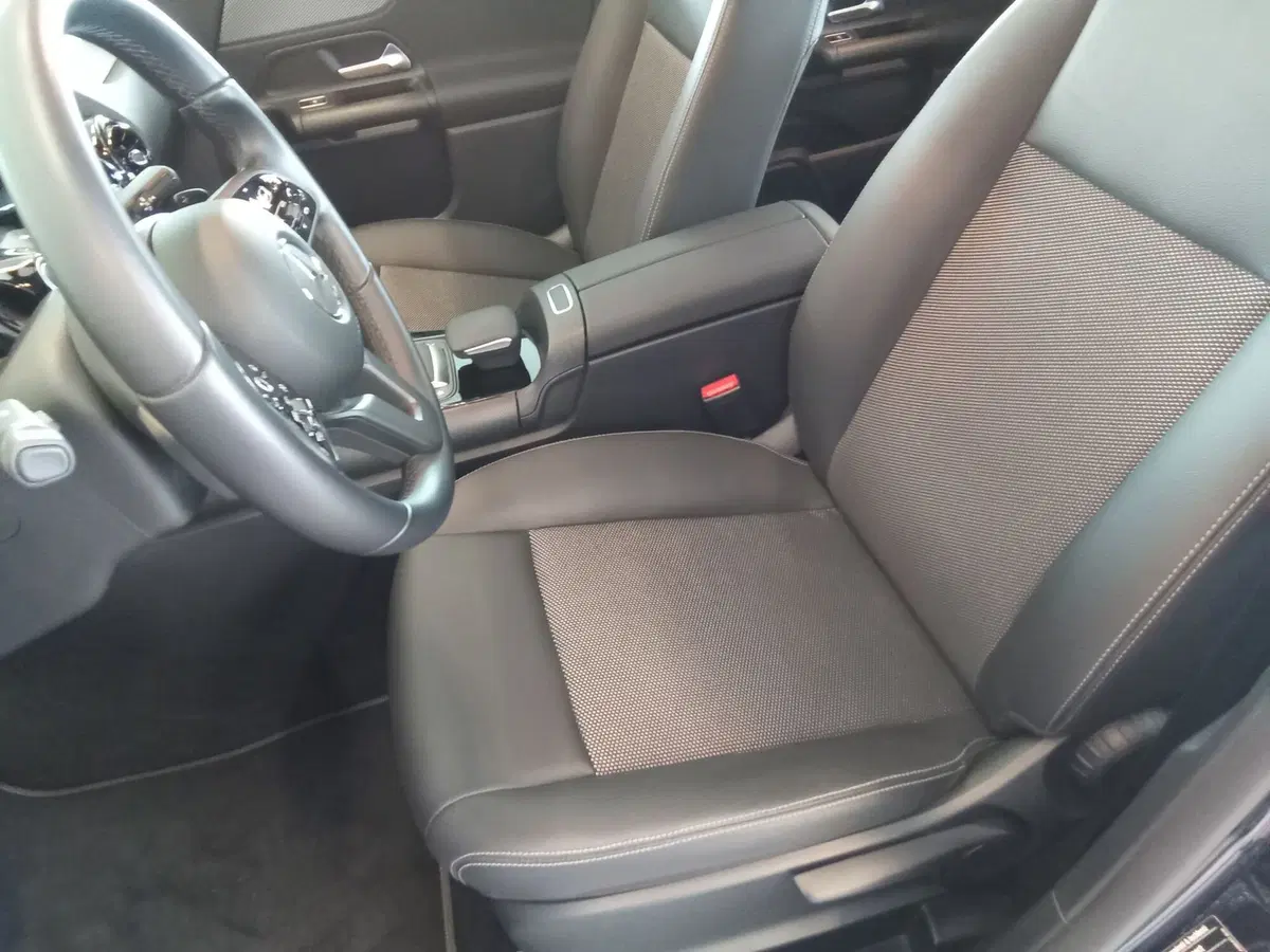 Mercedes-Benz GLA SUV usata a Rimini (12)