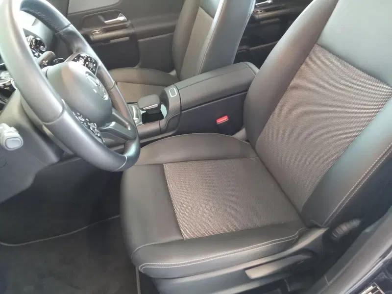 Mercedes-Benz GLA SUV usata a Rimini (12)