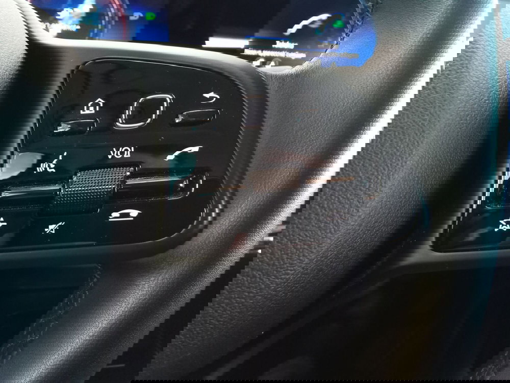 Mercedes-Benz GLA SUV usata a Rimini (17)