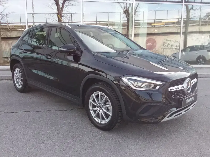 Mercedes-Benz GLA SUV usata a Rimini (2)