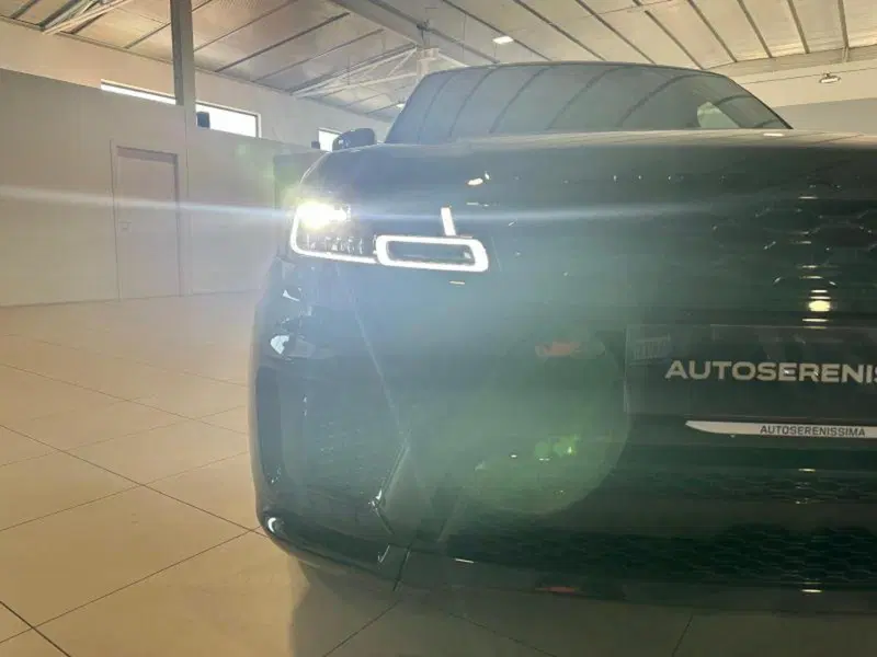 Land Rover Range Rover Sport usata a Venezia (2)