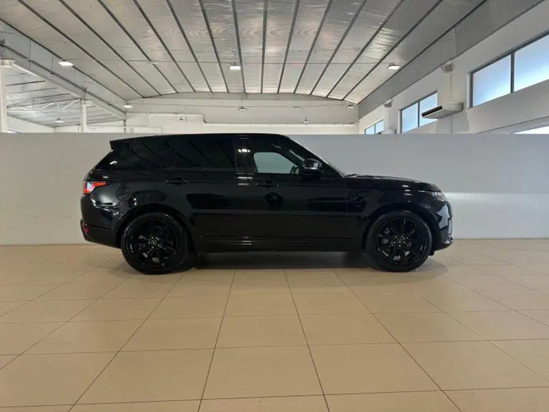 Land Rover Range Rover Sport usata a Venezia (3)