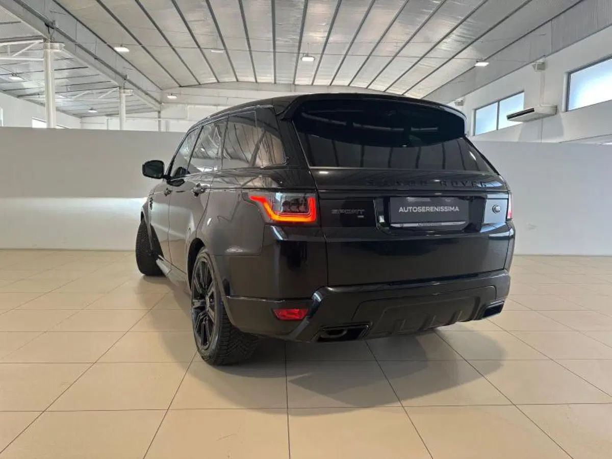 Land Rover Range Rover Sport usata a Venezia (7)