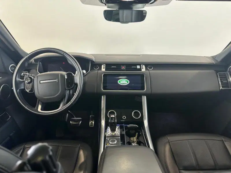 Land Rover Range Rover Sport usata a Venezia (8)