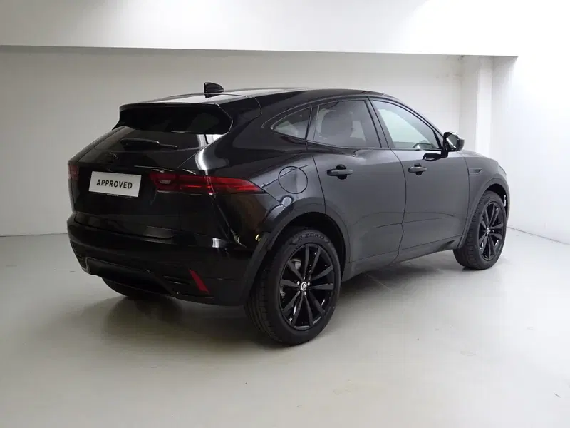 Jaguar E-Pace usata a Como (2)