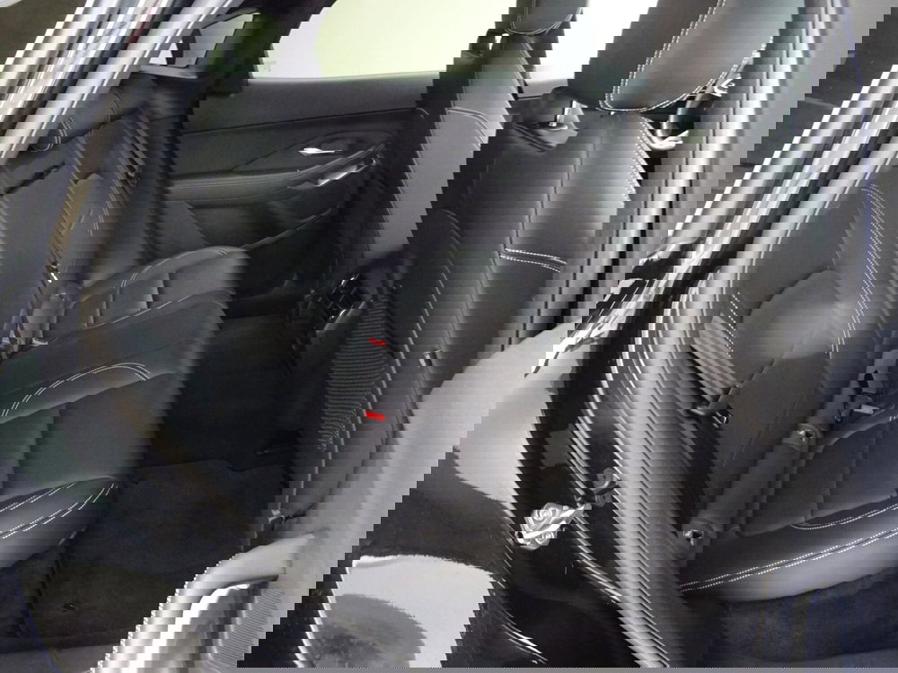 Jaguar E-Pace usata a Como (5)