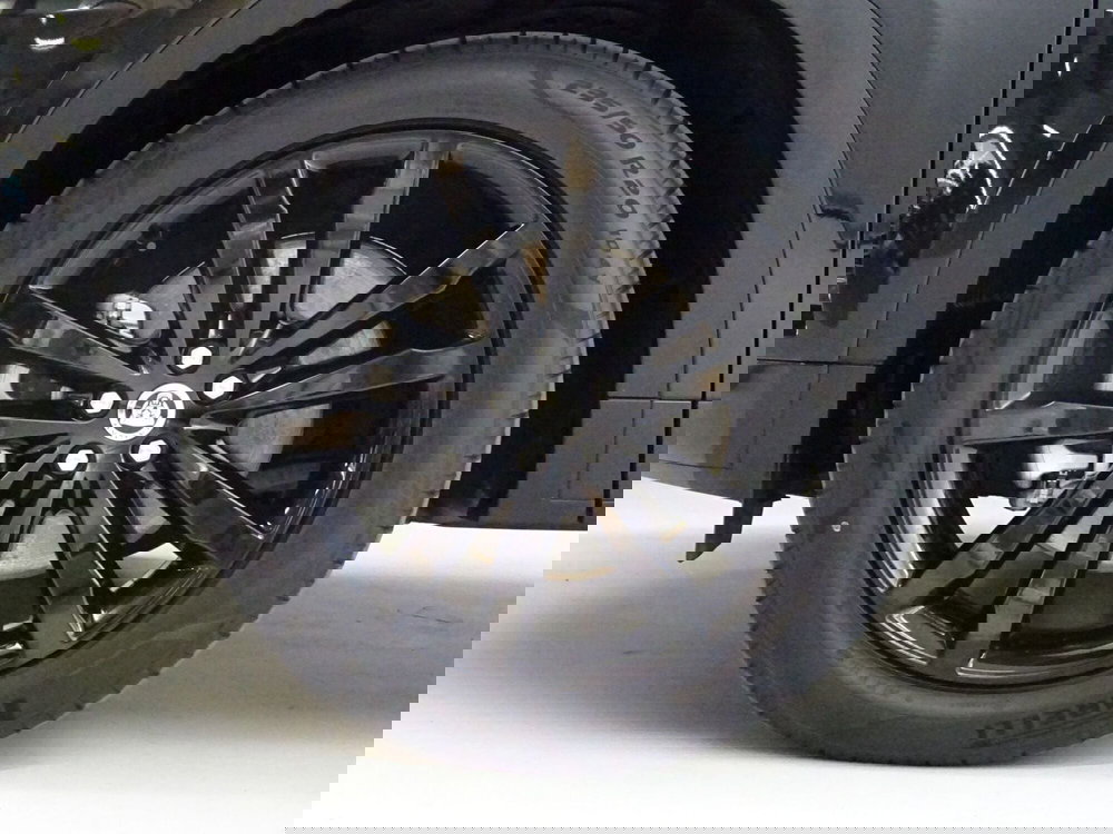 Jaguar E-Pace usata a Como (9)