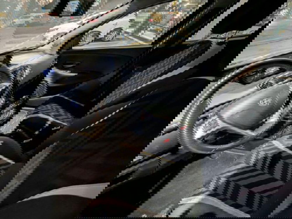 Lancia Ypsilon usata a Parma (11)